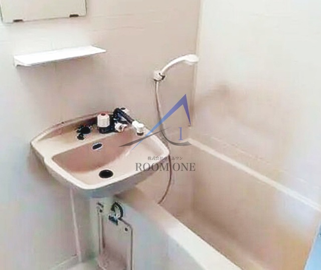 バス・シャワールーム　お風呂です。