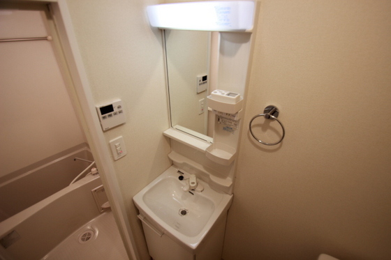 洗面設備　※別部屋の写真です
