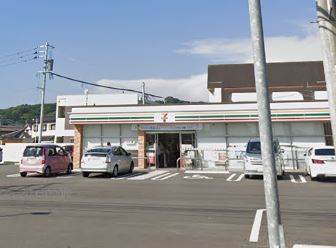 コンビニ　セブンイレブン（コンビニ）まで4317m