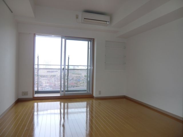 居室・リビング　エアコン付き洋室