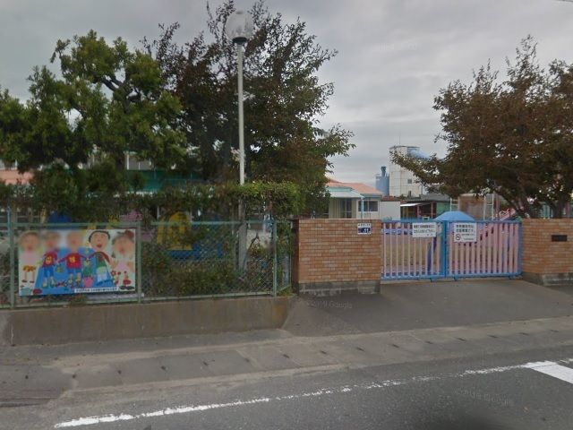幼稚園・保育園　中幼稚園（幼稚園・保育園）まで650m