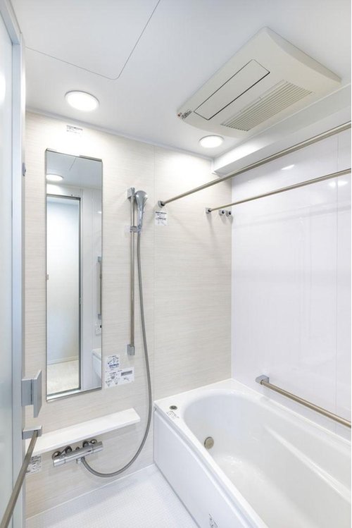 バス・シャワールーム　※別部屋の参考写真です。