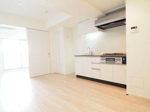 居室・リビング　別タイプ部屋　参考写真です