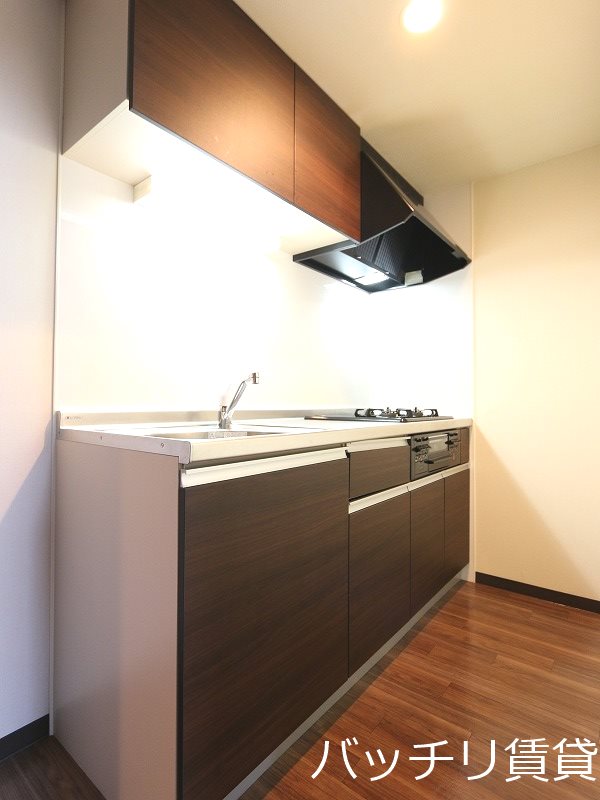 キッチン　画像は同シリーズタイプの為、参考写真になります。
