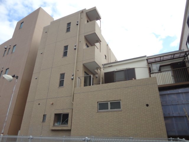 建物外観　外観写真（昼）