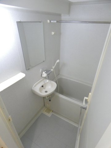 バス・シャワールーム　バス※別部屋参考写真