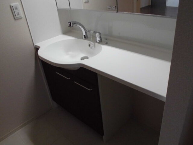 洗面設備　洗髪洗面化粧台