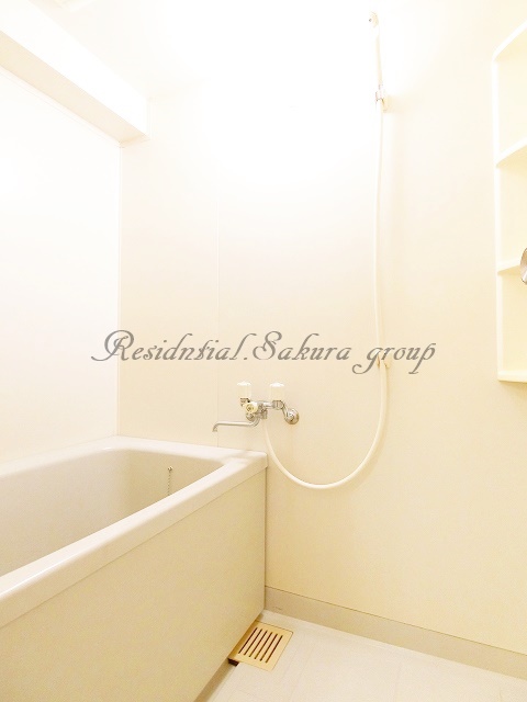 バス・シャワールーム　清潔感のある快適バスルーム♪