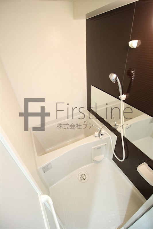 バス・シャワールーム　1711号写真