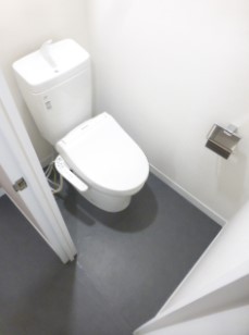 トイレ　別部屋参照