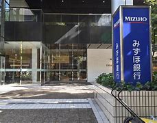 銀行　みずほ銀行六本木ヒルズ拠点（銀行）まで996m