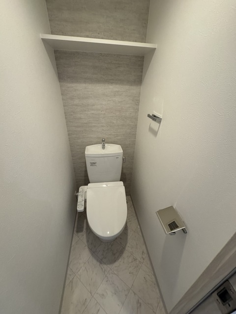 トイレ　別号室の写真です