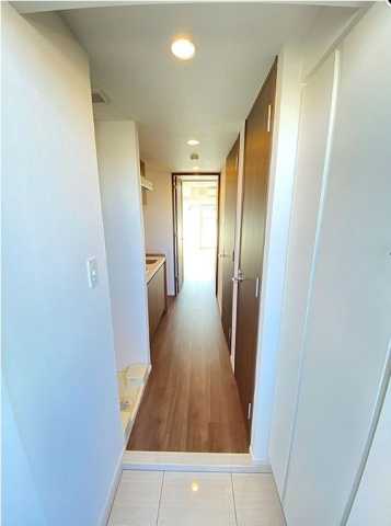 玄関　ベルファース駒沢大学(参考画像)