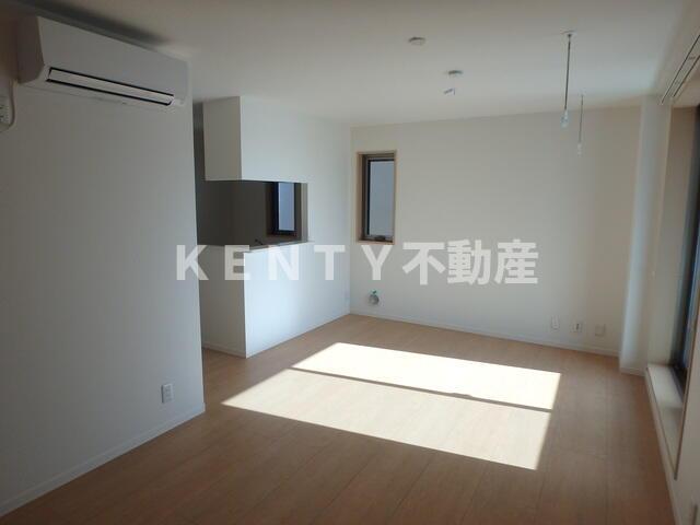 居室・リビング　使いやすい居間です