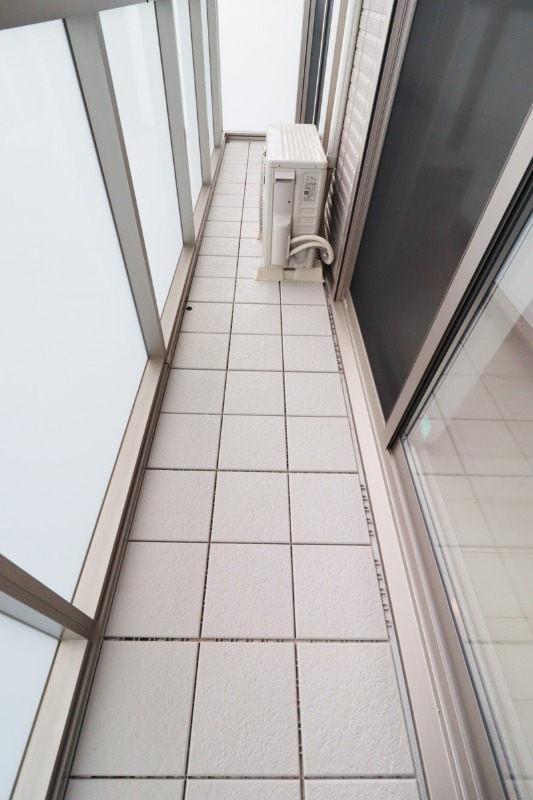 バルコニー　図面と現状に相違がある場合には現状を優先