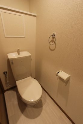 トイレ　清潔感のあるトイレです