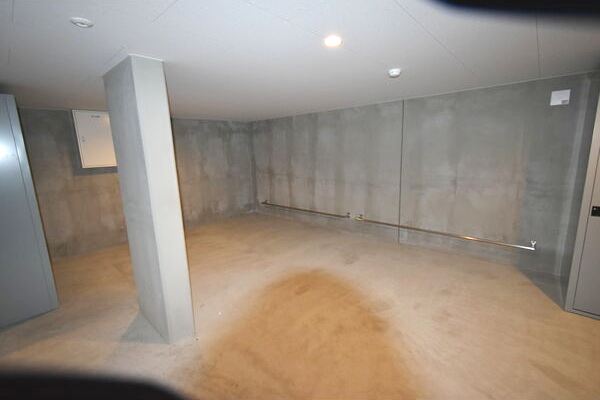 駐車場　駐輪場