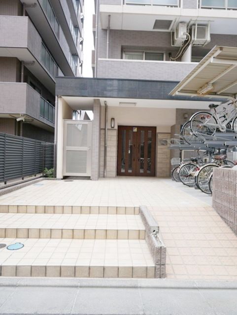 エントランス　★エントランスです★