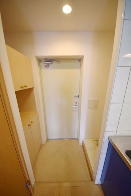 玄関　★シューズボックス付き玄関スペース★