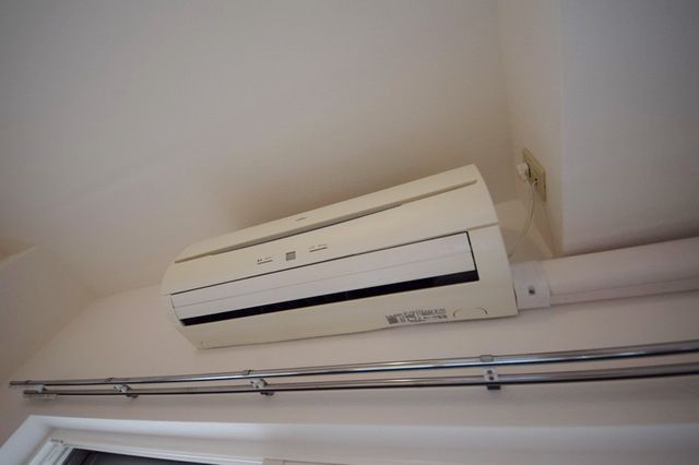 その他　★エアコン★