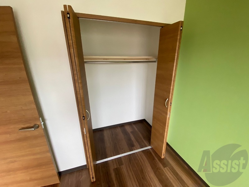 収納　収納もバッチリあるのでお部屋が片付きますよ！