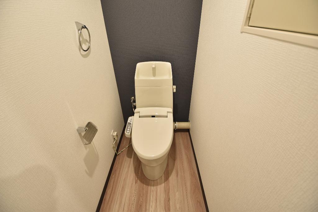 トイレ　シャワー付トイレ