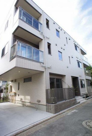 建物外観　★外壁タイル張り★