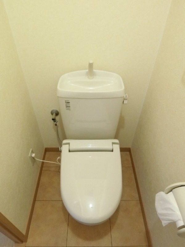 トイレ　図面と現状に相違がある場合には現状を優先