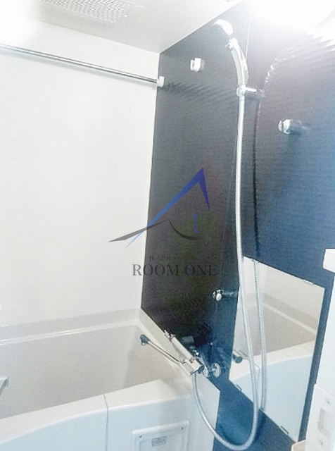 バス・シャワールーム　お風呂です。