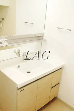 洗面設備　独立洗面台です。