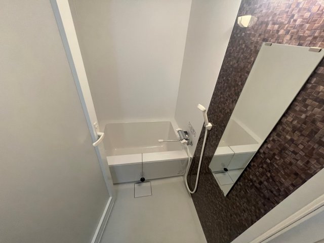 バス・シャワールーム　バストイレセパレートタイプでオススメ♪