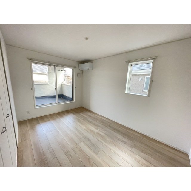 その他設備　エアコン完備で年中快適♪