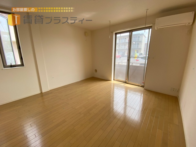 居室・リビング　レイアウトしやすい間取り※角部屋タイプの写真です