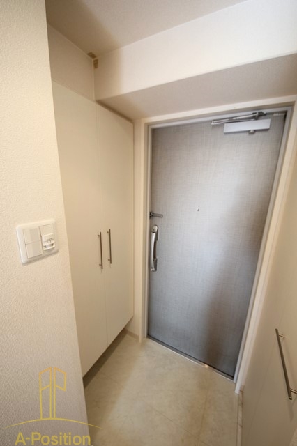 玄関　ラナップスクエア福島