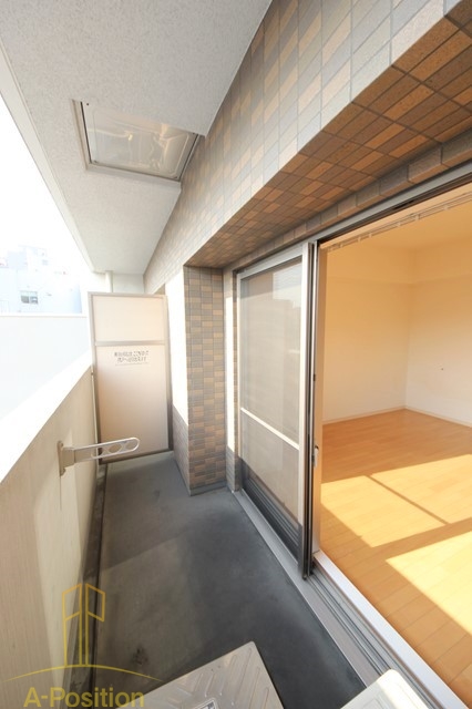 バルコニー　ラナップスクエア福島