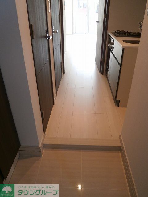 玄関　※参考写真