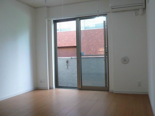 居室・リビング　メゾン・ド・ルピナス 北区昭和1