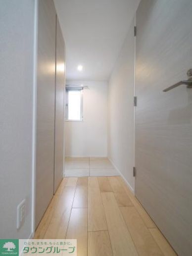 玄関　※参考写真