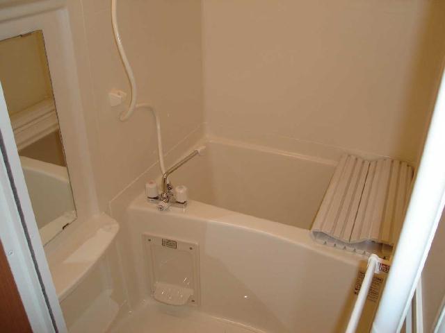 バス・シャワールーム　バス