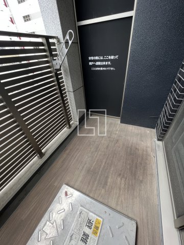 バルコニー　プレサンス本町エクストラ　バルコニー