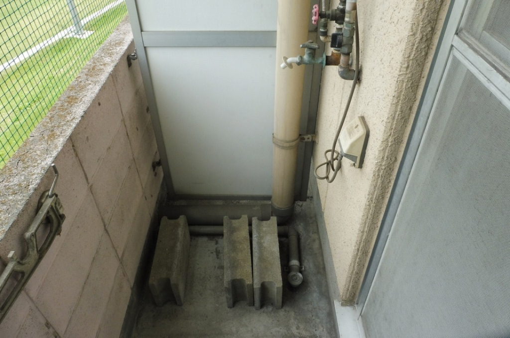 洗面設備　洗濯機置き場