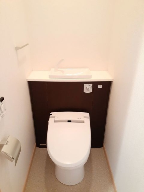 トイレ　図面と現状に相違がある場合には現状を優先