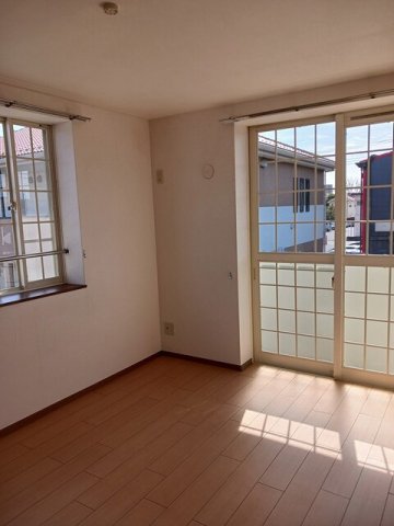 居室・リビング　中はこのようになっています