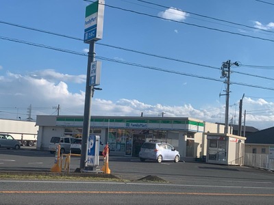 コンビニ　ファミリーマートいわき泉町店（コンビニ）まで470m