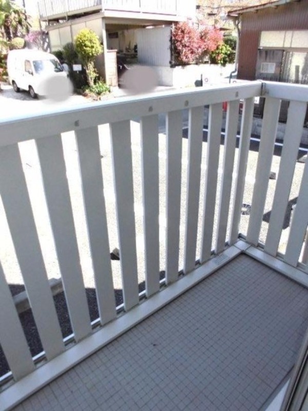 バルコニー　図面と現状に相違がある場合には現状を優先