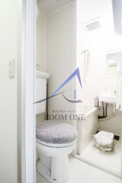 トイレ　トイレです。(家具・家電・小物は付きませんイメージです)