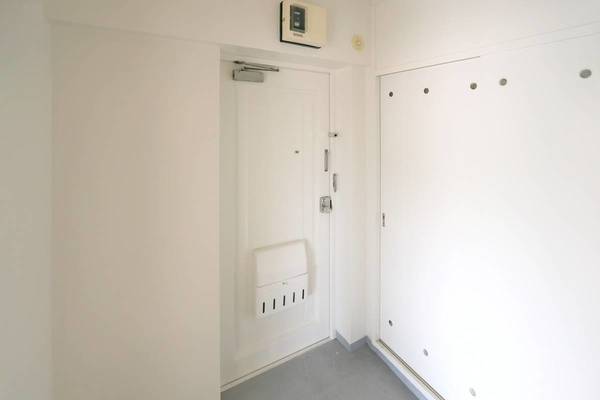 玄関　ビレッジハウスの同一物件・同一タイプの間取りの写真です