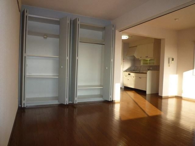 その他設備　人気のオールフローリング・クローゼット収納