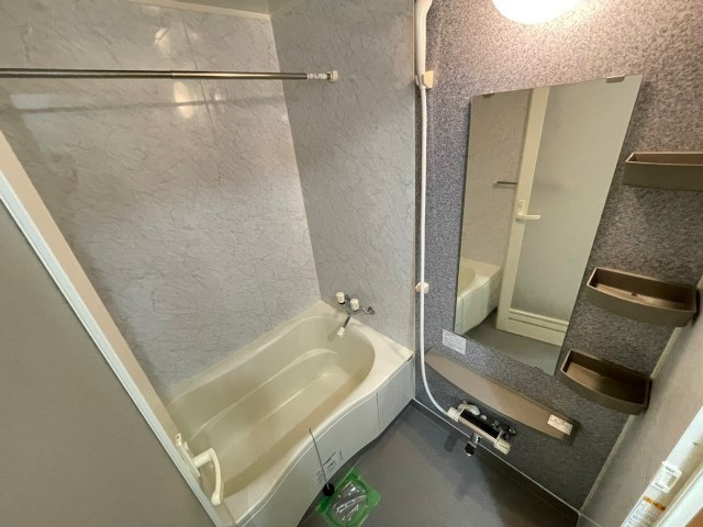 バス・シャワールーム　同物件別号室