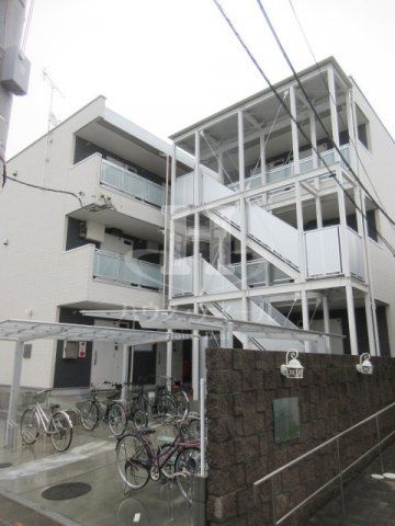 建物外観　外観は落ち着いています